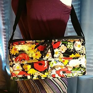 Vera Bradley small lunch tote